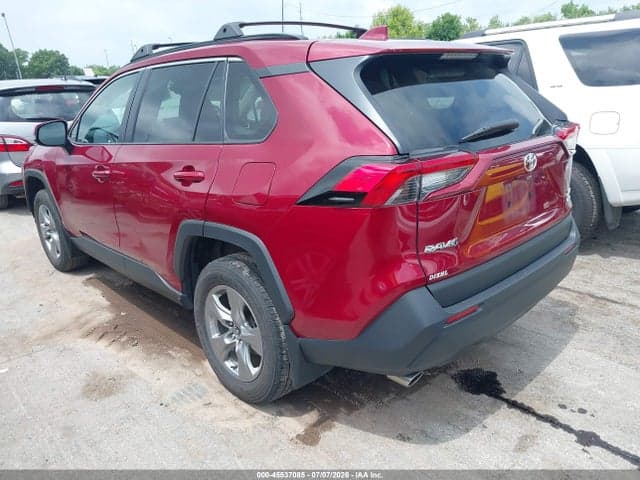 2023 TOYOTA RAV4 XLE 3