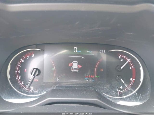 2023 TOYOTA RAV4 XLE 7