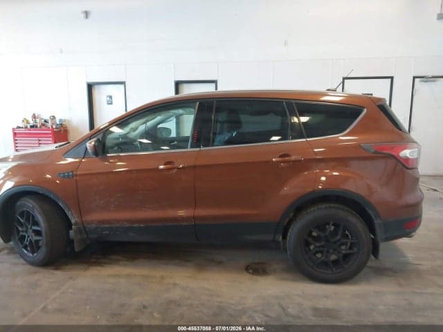 2017 FORD ESCAPE SE 14