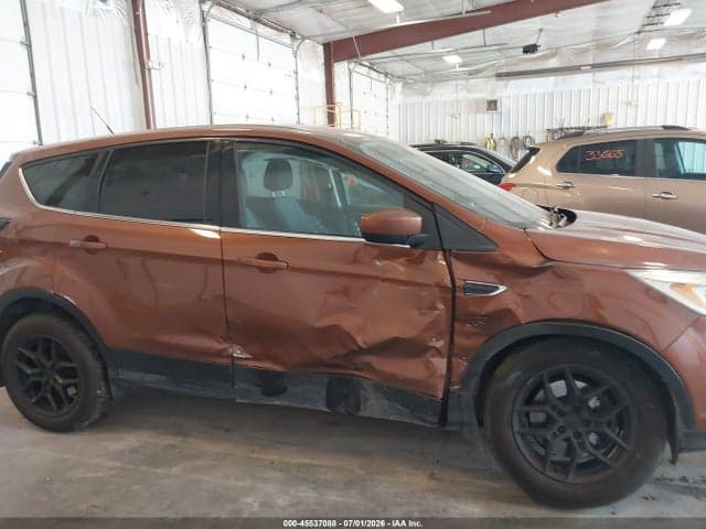 2017 FORD ESCAPE SE 6