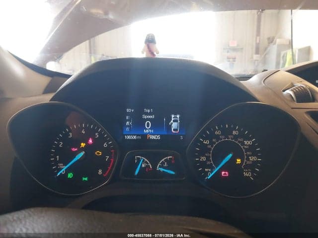 2017 FORD ESCAPE SE 7