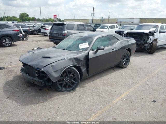 2023 DODGE CHALLENGER SXT 2
