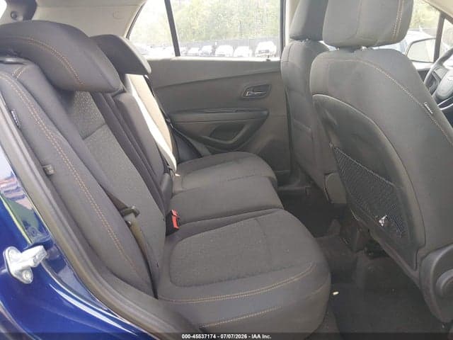 2017 CHEVROLET TRAX LS 8