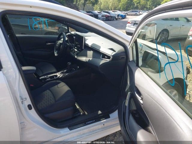 2024 TOYOTA COROLLA SE 5