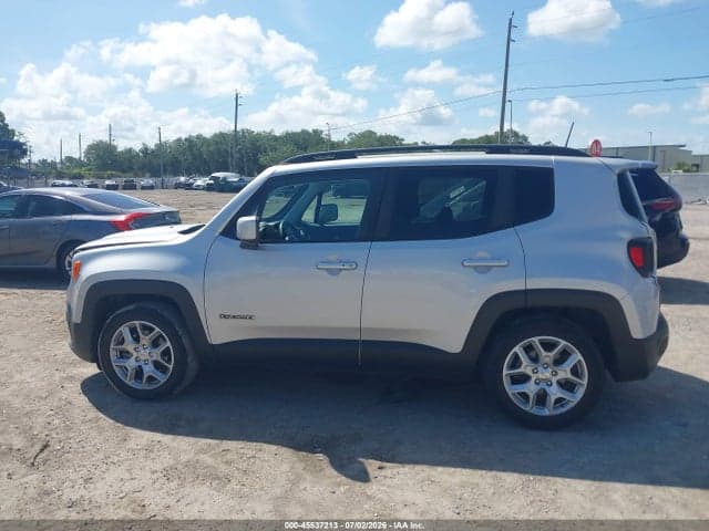 2018 JEEP RENEGADE LATITUDE FWD 14