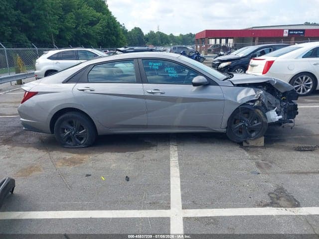 2022 HYUNDAI ELANTRA SEL 14