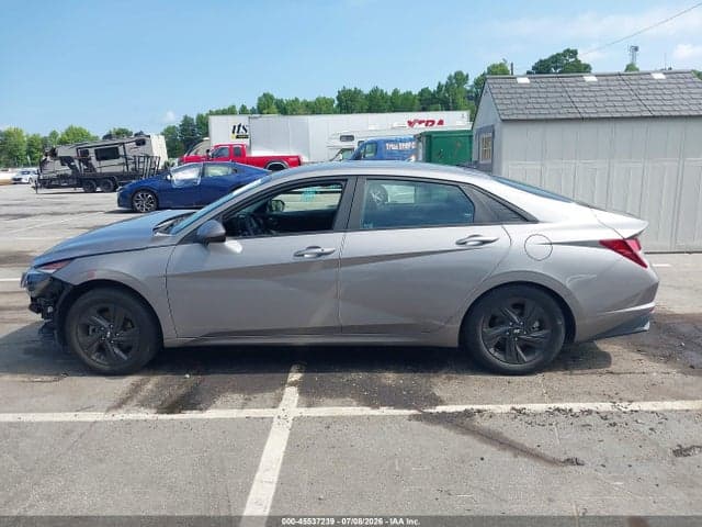 2022 HYUNDAI ELANTRA SEL 15