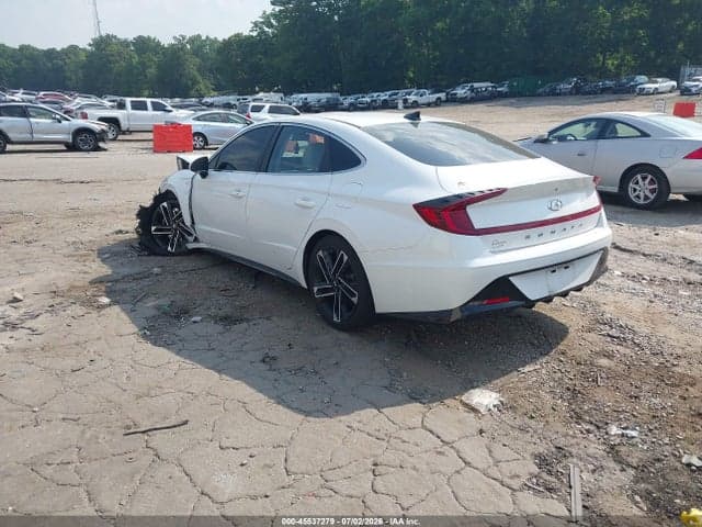 2020 HYUNDAI SONATA SEL 3