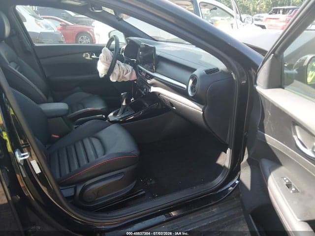 2023 KIA FORTE GT MANUAL 5