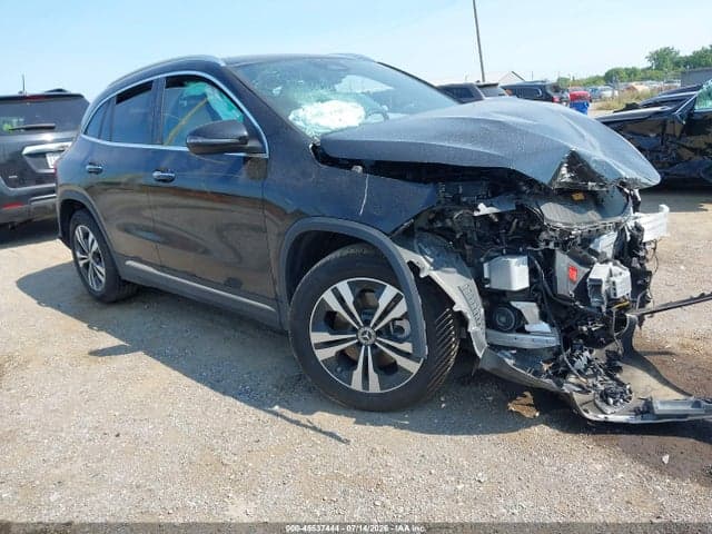 2025 MERCEDES-BENZ GLA 250 4MATIC - 1