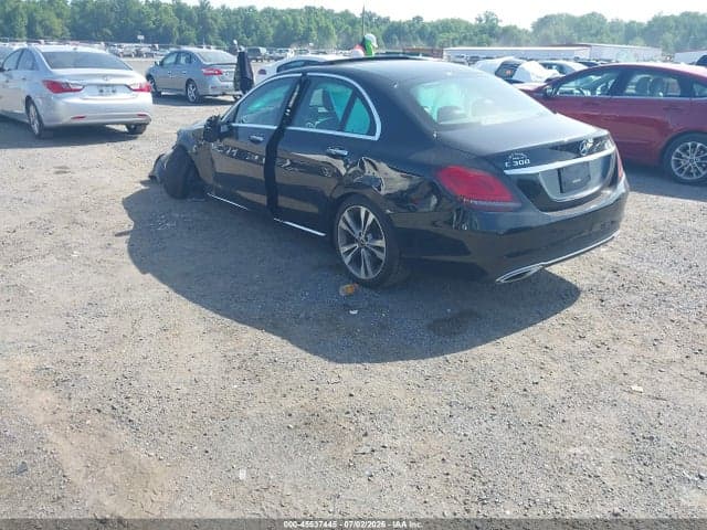 2020 MERCEDES-BENZ C 300 3