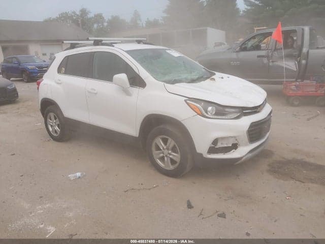 2020 CHEVROLET TRAX AWD LT - 1