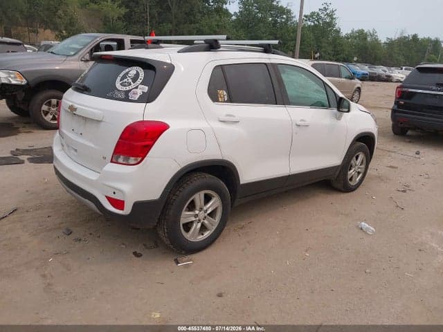 2020 CHEVROLET TRAX AWD LT 4