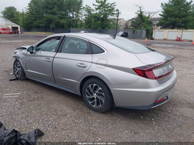2021 HYUNDAI SONATA BLUE 3