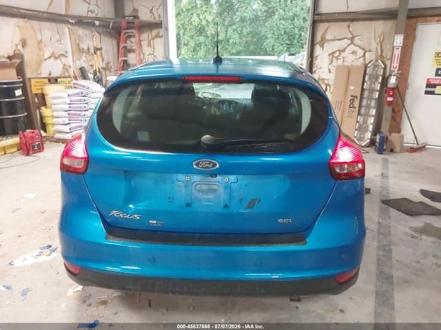 2017 FORD FOCUS SEL 17