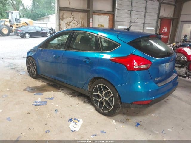 2017 FORD FOCUS SEL 3