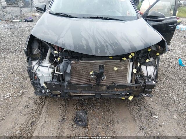 2017 TOYOTA RAV4 XLE 6