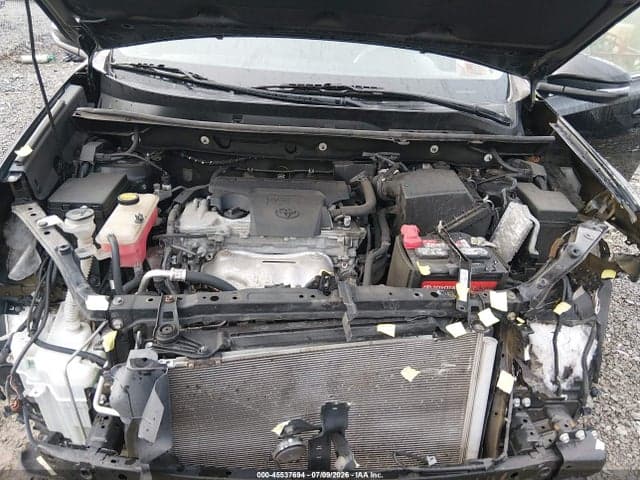 2017 TOYOTA RAV4 XLE 10