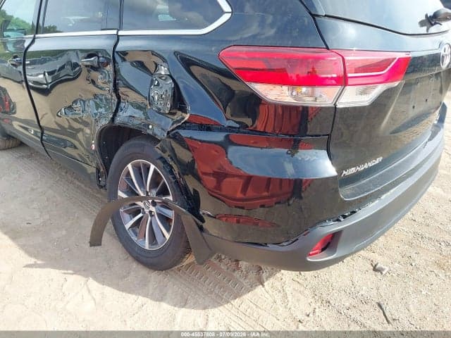 2018 TOYOTA HIGHLANDER XLE 6