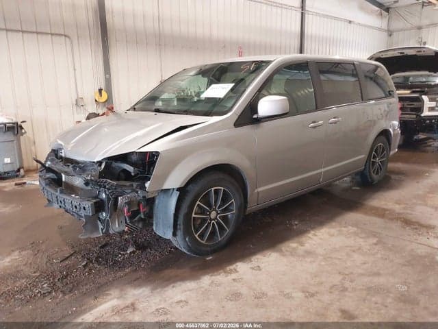 2018 DODGE GRAND CARAVAN GT 2