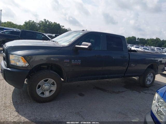 2018 RAM 3500 TRADESMAN 4X4 8' BOX 16