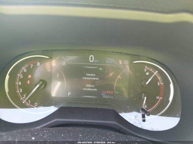 2025 TOYOTA RAV4 XLE PREMIUM 7