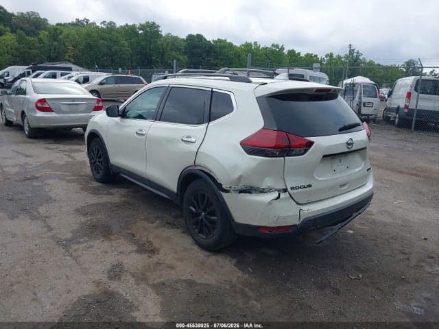 2018 NISSAN ROGUE SV 3