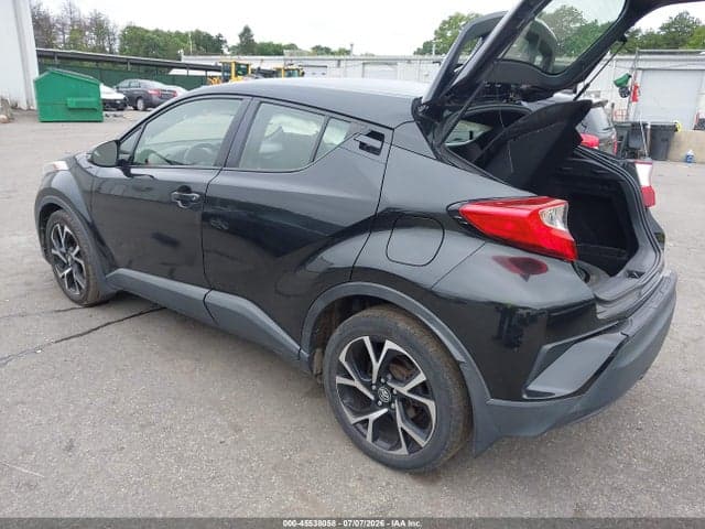 2018 TOYOTA C-HR XLE PREMIUM 3