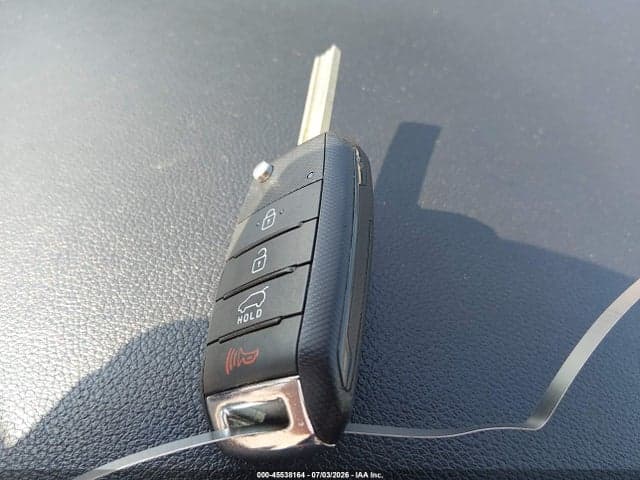 2017 KIA SORENTO 3.3L LX 12