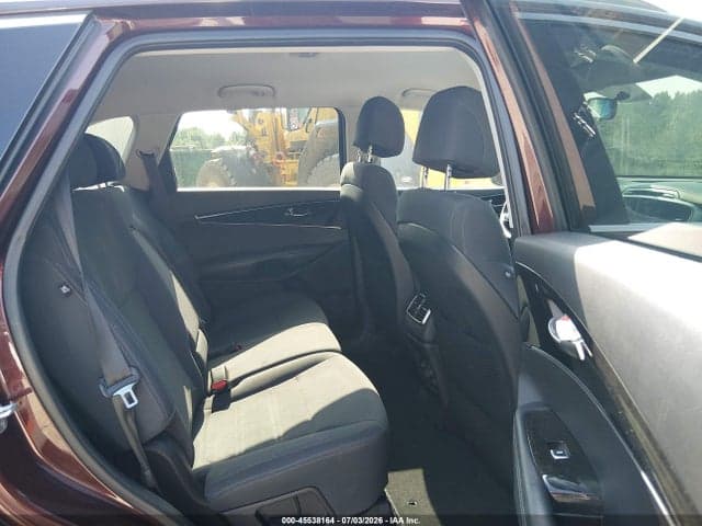 2017 KIA SORENTO 3.3L LX 9