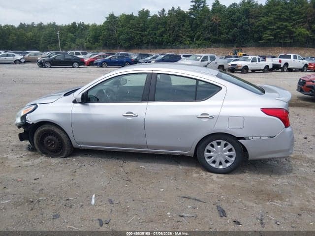 2017 NISSAN VERSA 1.6 SV 15