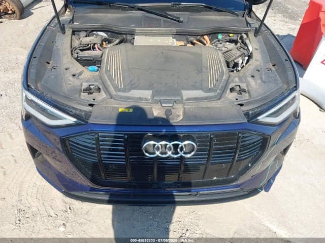 2022 AUDI E-TRON PREMIUM QUATTRO 10