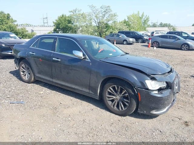 2017 CHRYSLER 300C 1