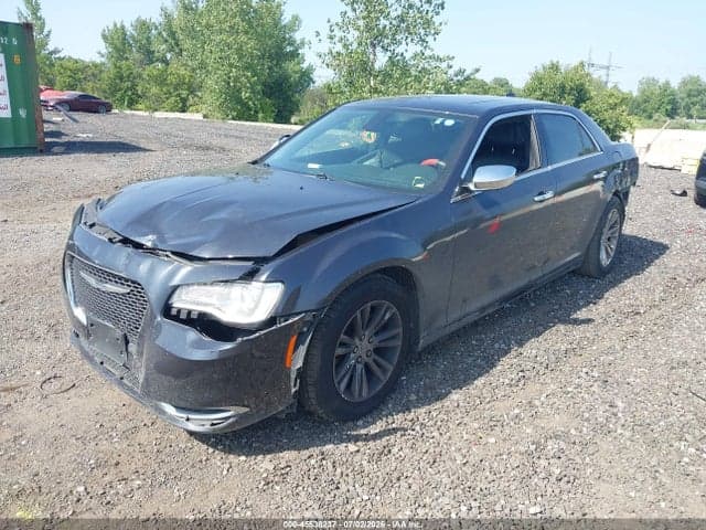 2017 CHRYSLER 300C 2