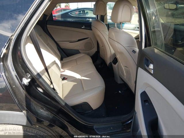 2018 HYUNDAI TUCSON SEL PLUS 8