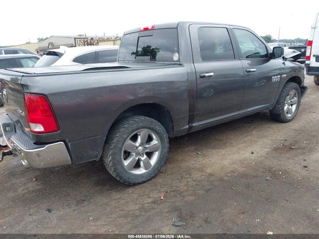 2017 RAM 1500 BIG HORN 4X4 5'7 BOX 4