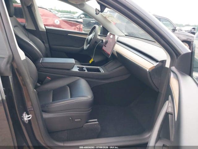 2024 TESLA MODEL Y LONG RANGE SINGLE MOTOR REAR-WHEEL DRIVE/RWD 5