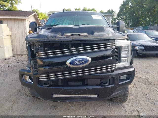 2019 FORD F-250 LARIAT 12