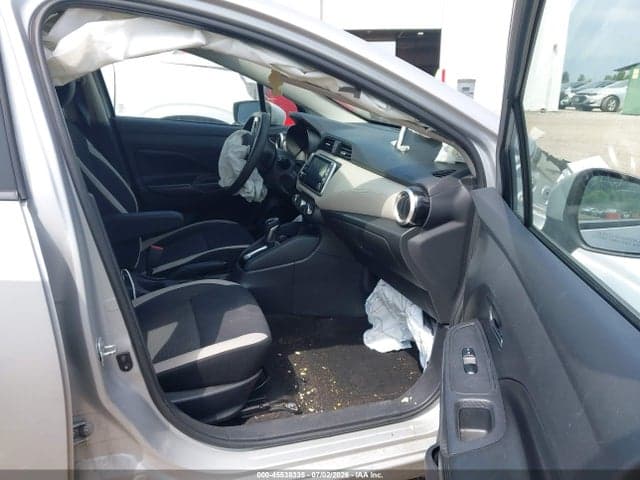 2020 NISSAN VERSA SV XTRONIC CVT 5
