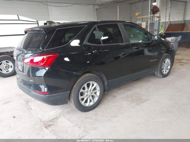 2020 CHEVROLET EQUINOX AWD LS 4