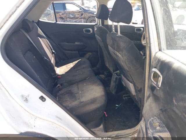 2021 HYUNDAI VENUE SE 8