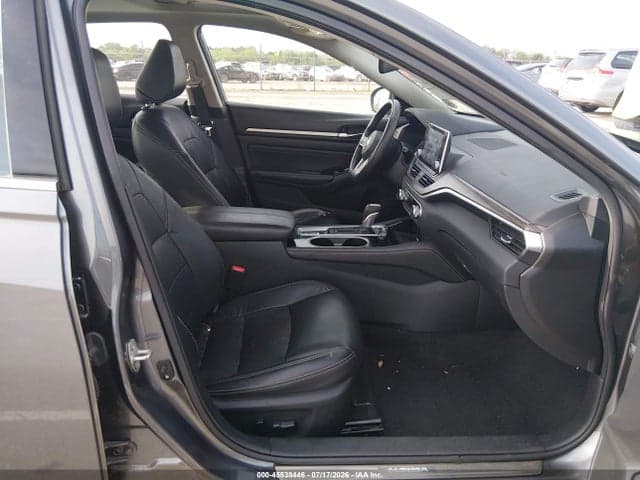 2021 NISSAN ALTIMA SL INTELLIGENT AWD 5