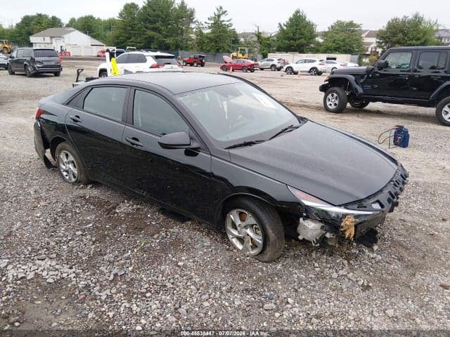 2023 HYUNDAI ELANTRA SE - 1