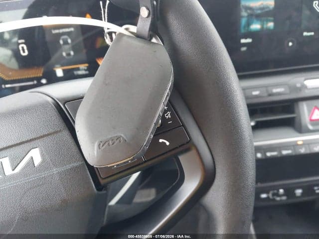 2025 KIA K4 LXS 11