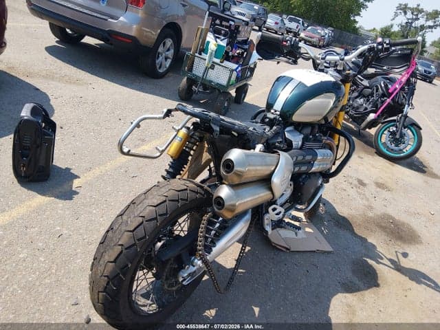 2022 TRIUMPH MOTORCYCLE SCRAMBLER 1200 XE/1200 STEVE MCQUEEN EDITION 4