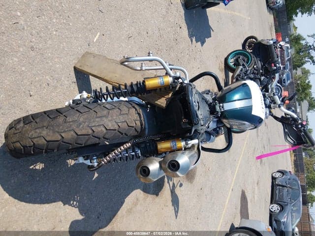 2022 TRIUMPH MOTORCYCLE SCRAMBLER 1200 XE/1200 STEVE MCQUEEN EDITION 6