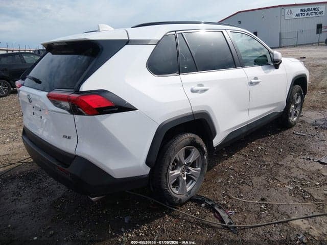 2024 TOYOTA RAV4 XLE 4