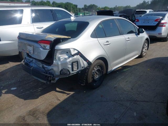 2026 TOYOTA COROLLA LE 4