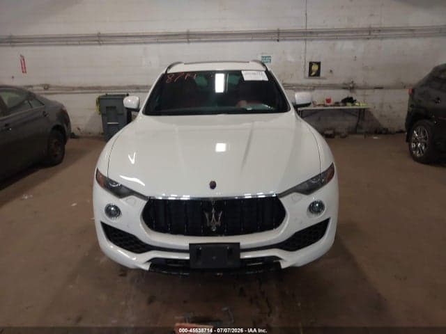 2018 MASERATI LEVANTE GRANSPORT 12