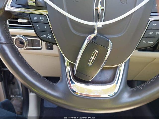 2019 LINCOLN NAVIGATOR L RESERVE 11